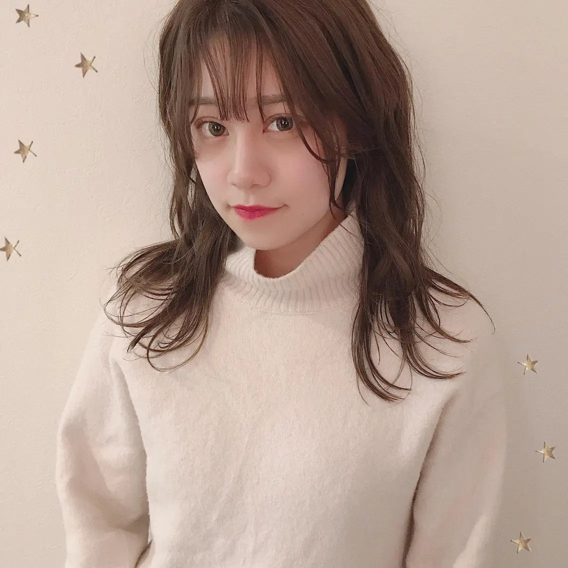 セミロング カット 市川 千夏のヘアスタイル