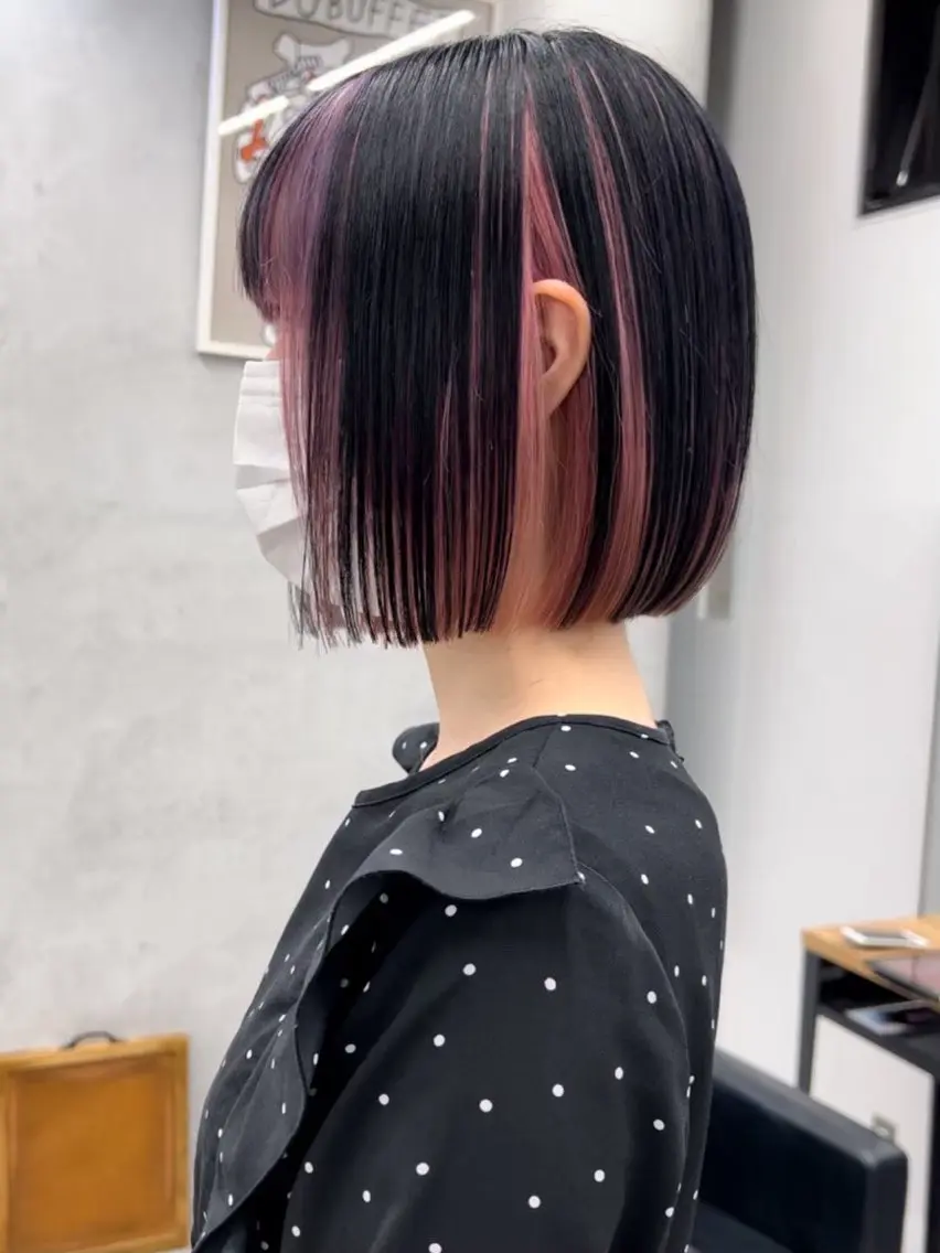 ショート カラー ブリーチ インナーカラー ピンクカラー ボブ トリートメント RYOSUKE ハイトーンのヘアスタイル