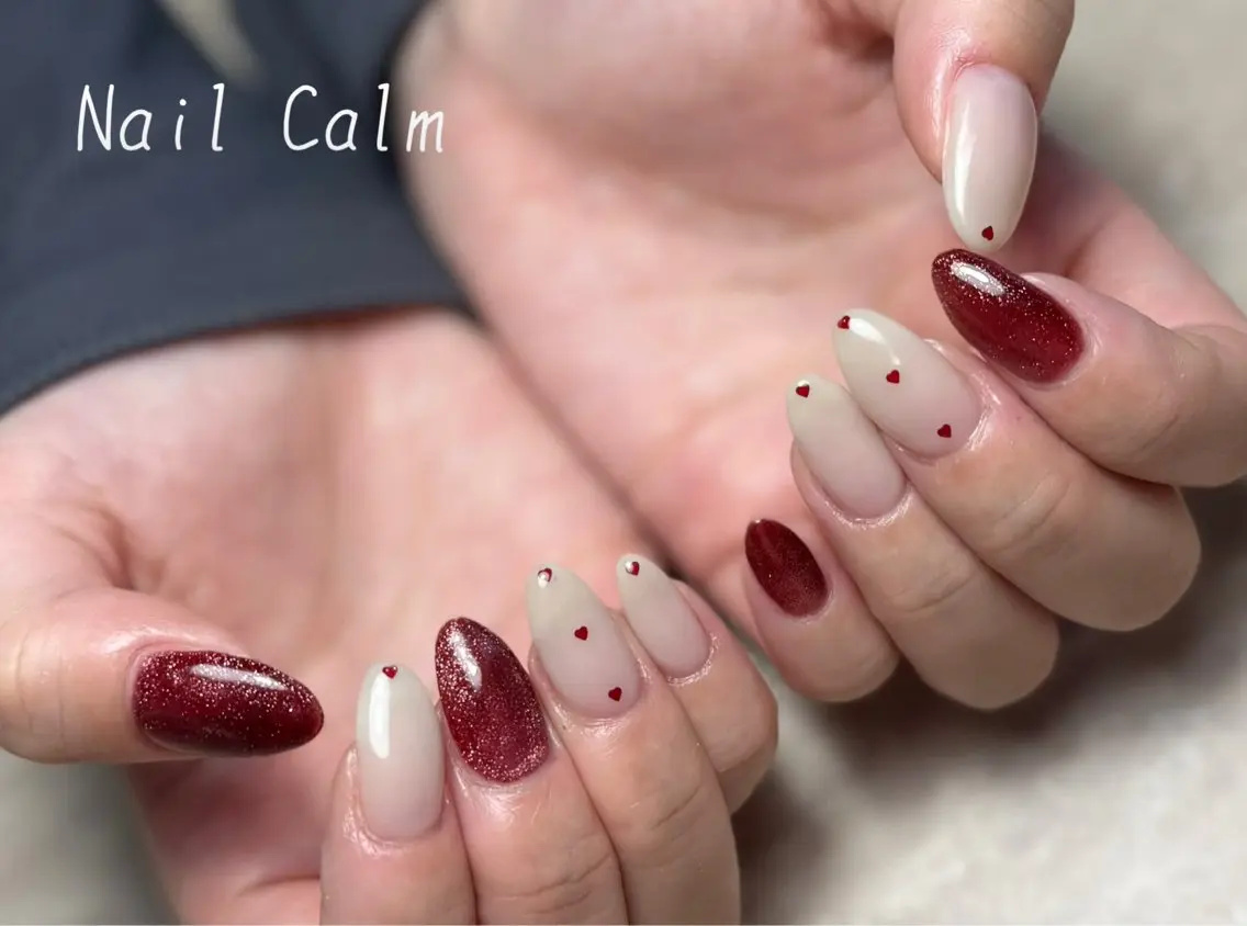 ネイル ハート シンプルネイル ハンドネイル プライベートサロン Calmのネイルデザイン