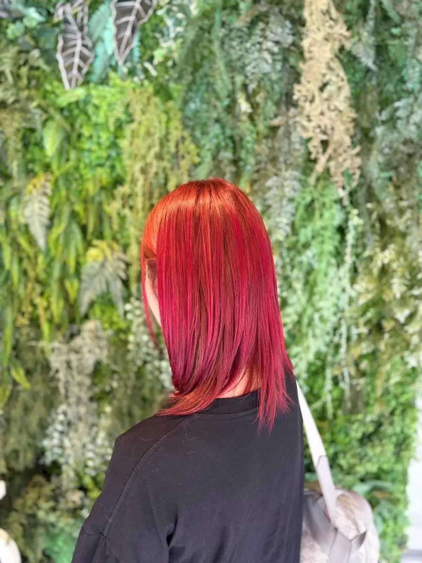 カラー ブリーチ ヘアカラー 石原 優輝のヘアスタイル