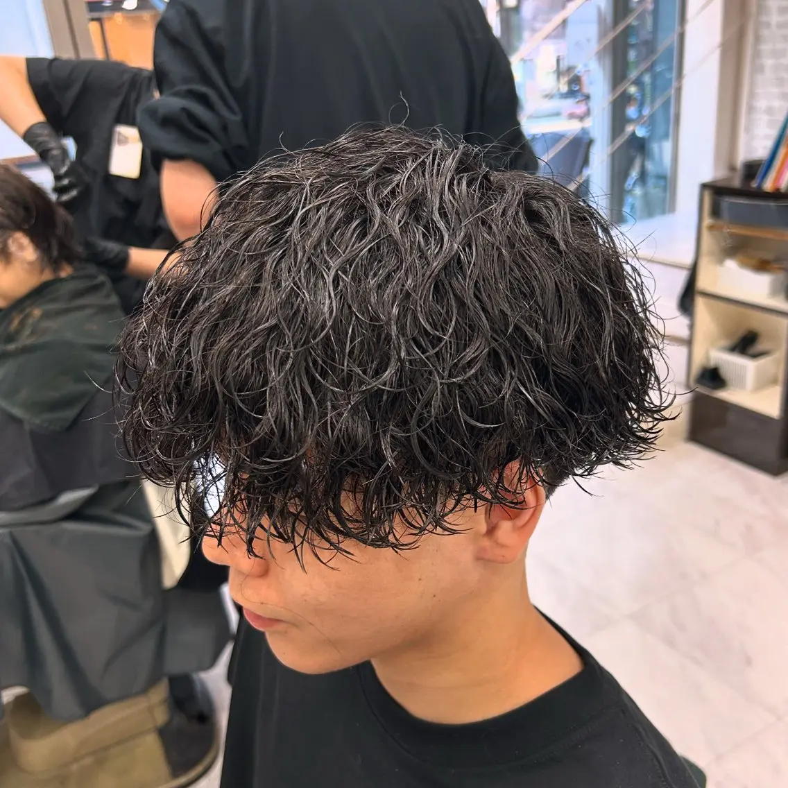 ショート パーマ メンズ メンズパーマ 波巻きパーマ カット パーマ トリートメント メンズパーマ 💈後閑和真💈のヘアスタイル