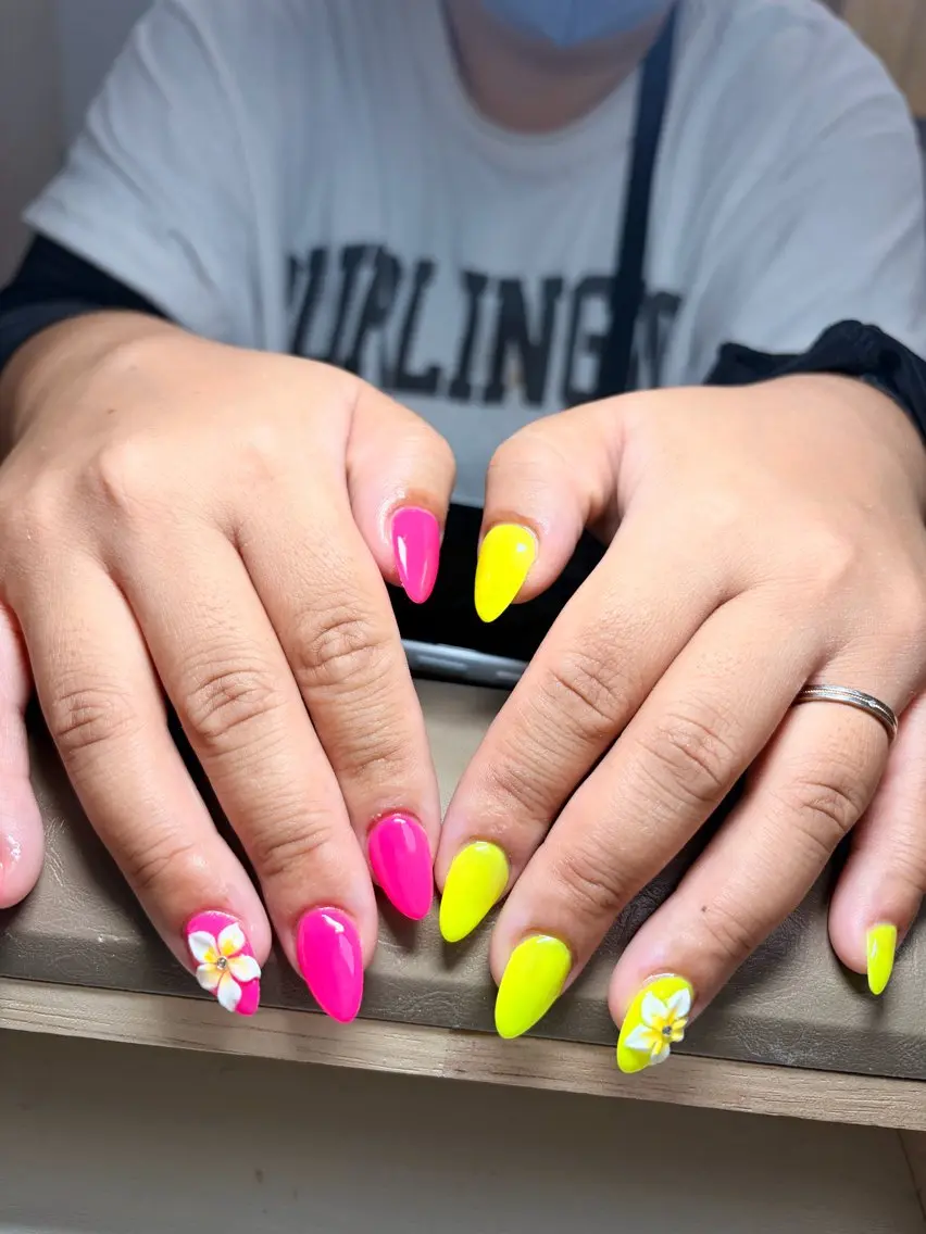 ネイル I pinknail 韓国風·持ち込み専門のネイルデザイン