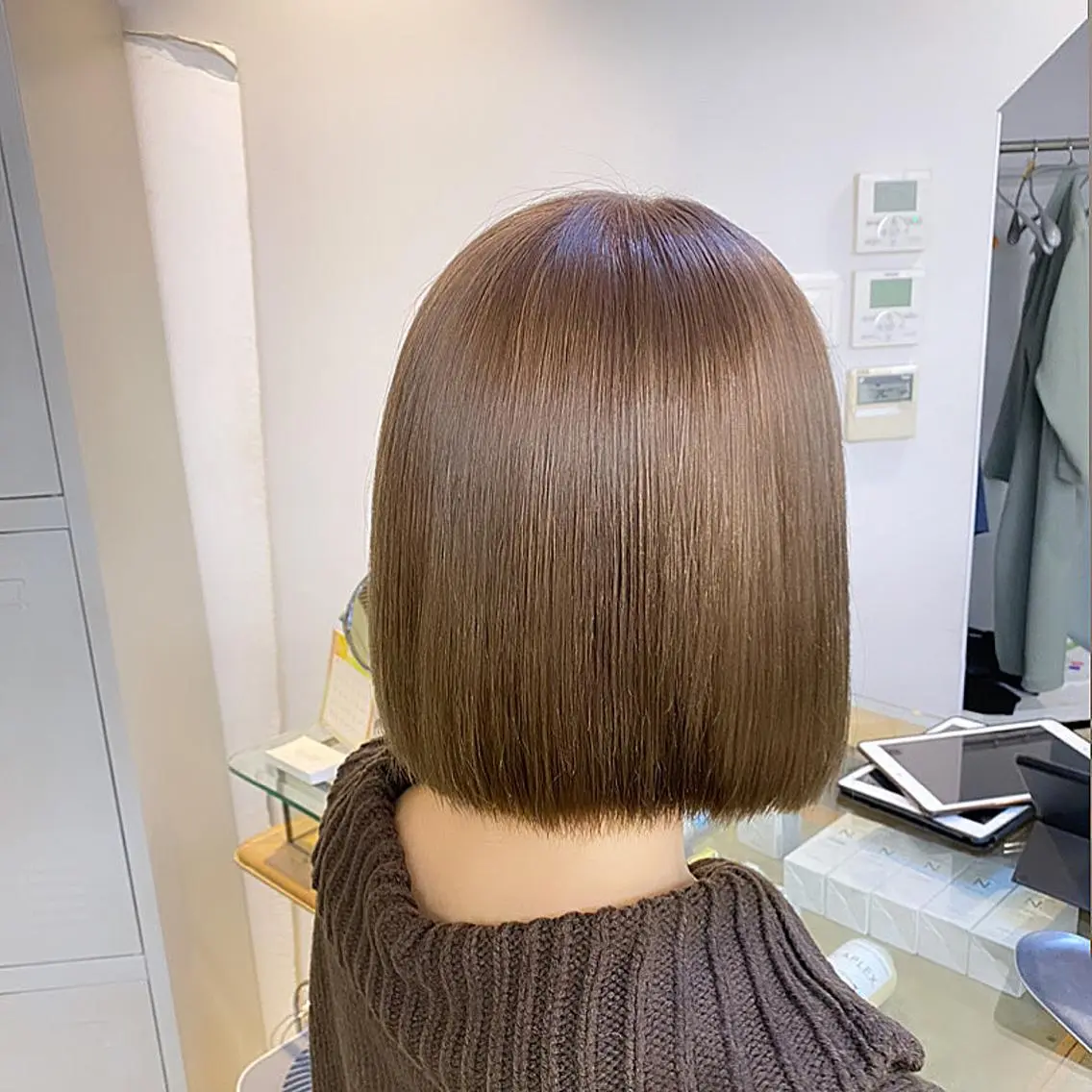 ショート カラー パーマ ヘアアレンジ メンズ キッズ ネイル マツエク・マツパ アイブロウ ブラウン 暖色系/透明感 治野心のヘアスタイル