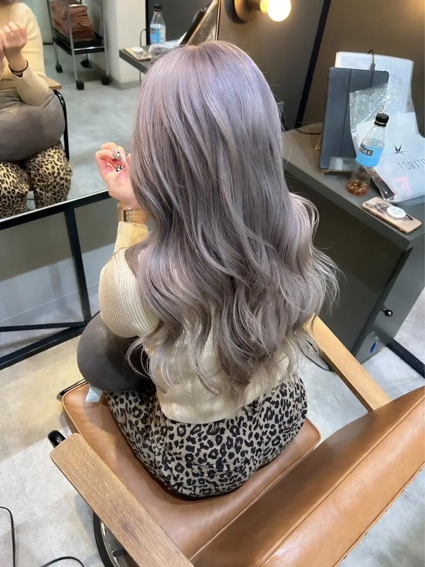 【minimo限定料金✨】🌈ケアブリーチ🌈カット＋ダブルカラー＋コートトリートメント 🌟🌻(全頭ブリーチ)の写真