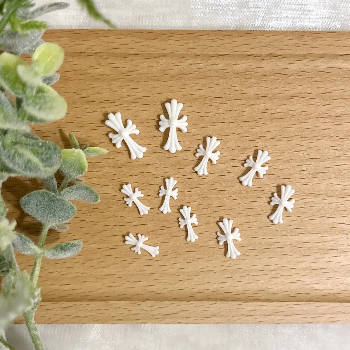ネイル ホワイト ハンドネイル peaberry nailのネイルデザイン