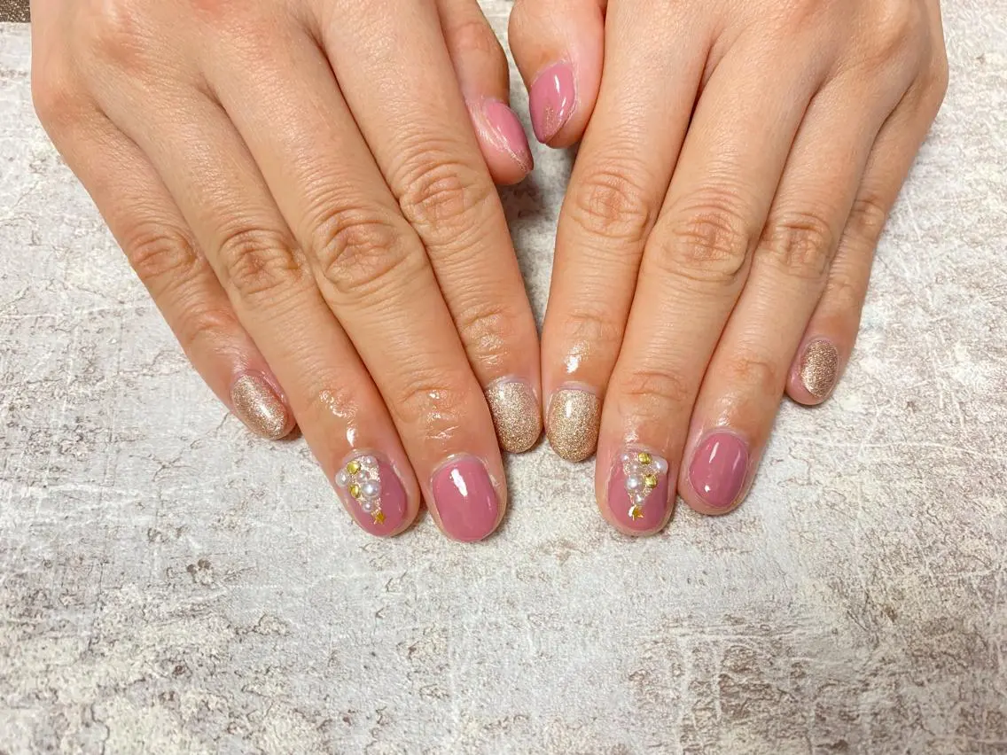 ネイル ハンドネイル mogunail &blowのネイルデザイン