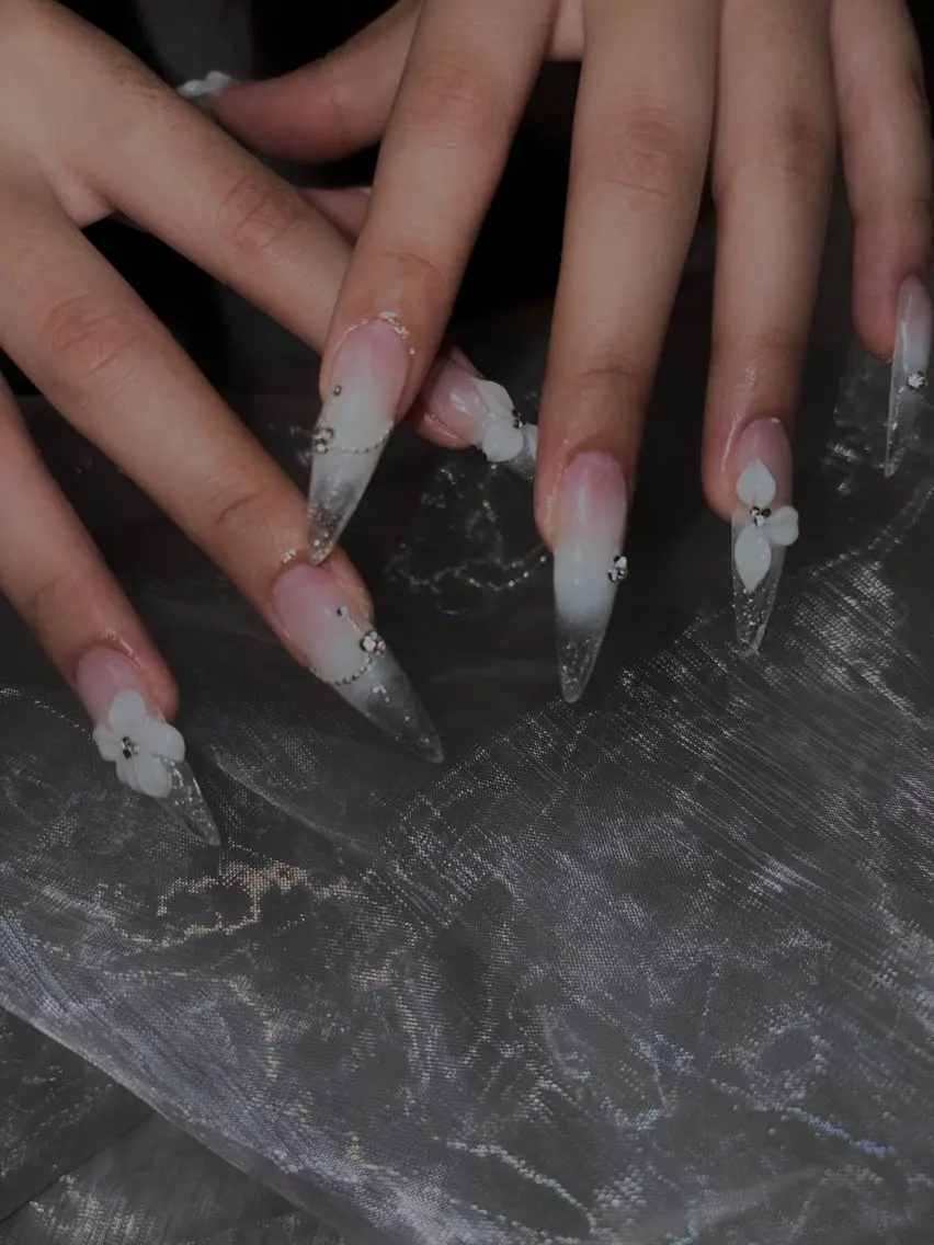 ネイル ハンドネイル hina nailのネイルデザイン