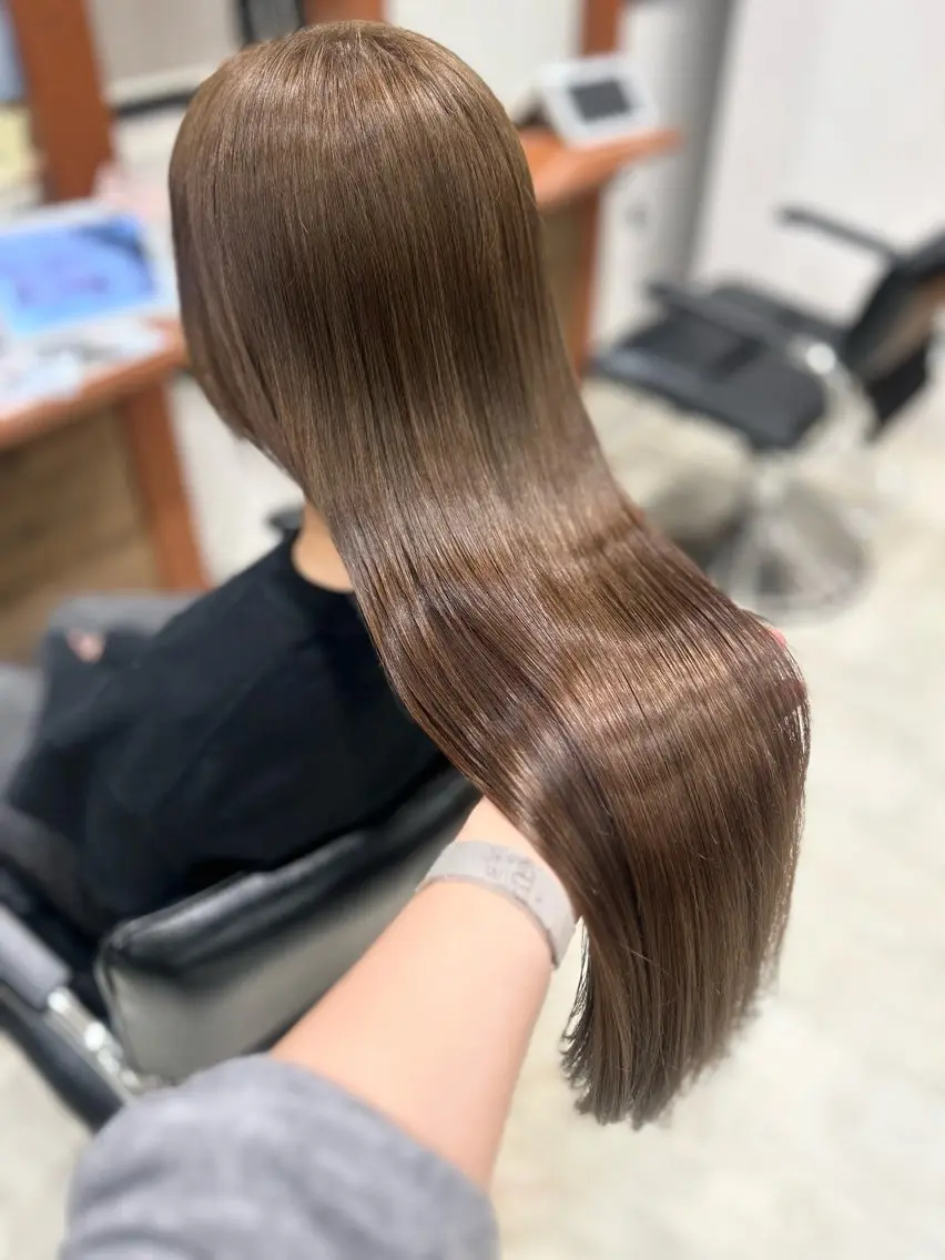 カラー ブリーチ 透明感カラー ダブルカラー ブリーチなしカラー 髪質改善 ヘアカラー 🎀透明感/レイヤ ー/Kotona🎀のヘアスタイル