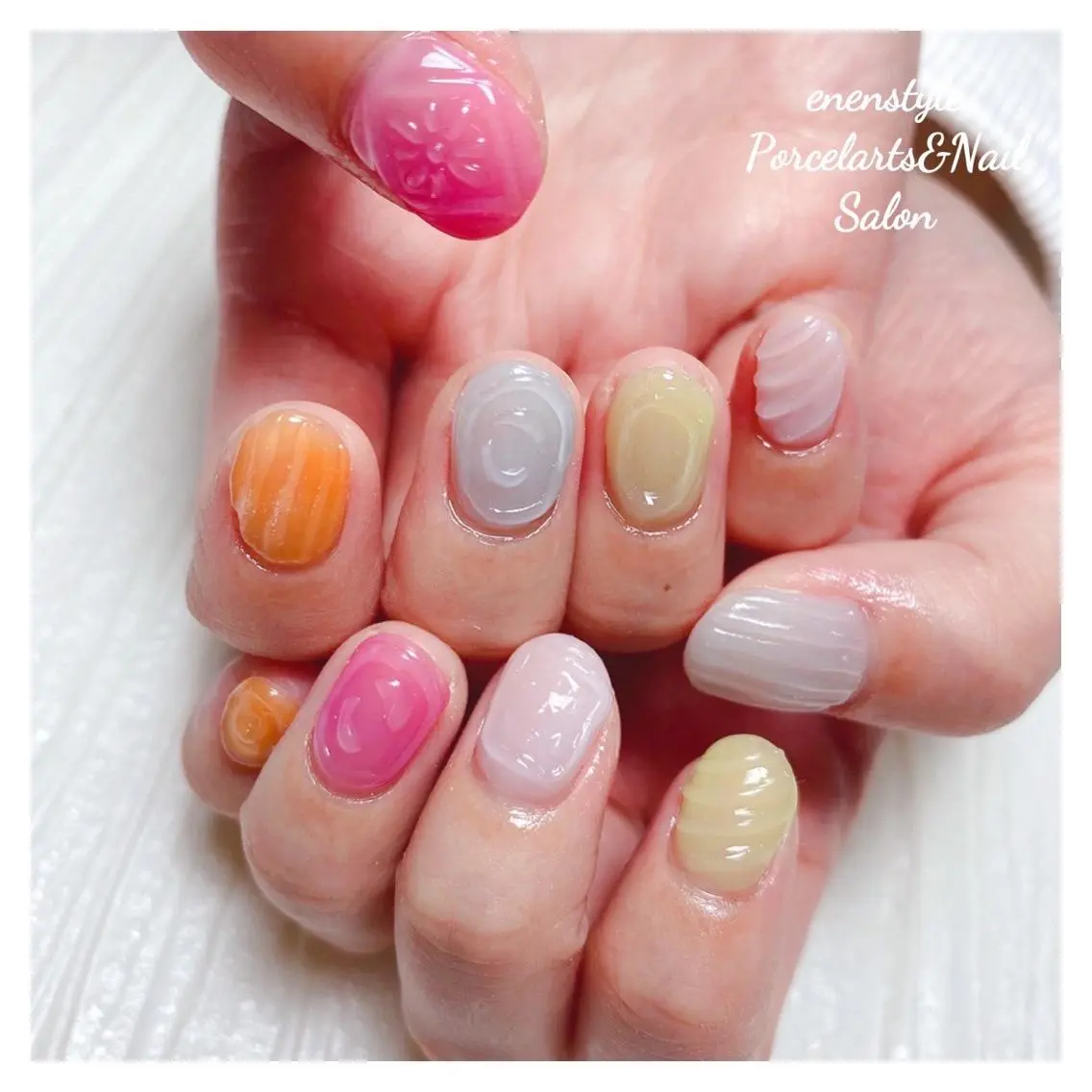 ミディアム ネイル 🐾enen style 🐾のネイルデザイン
