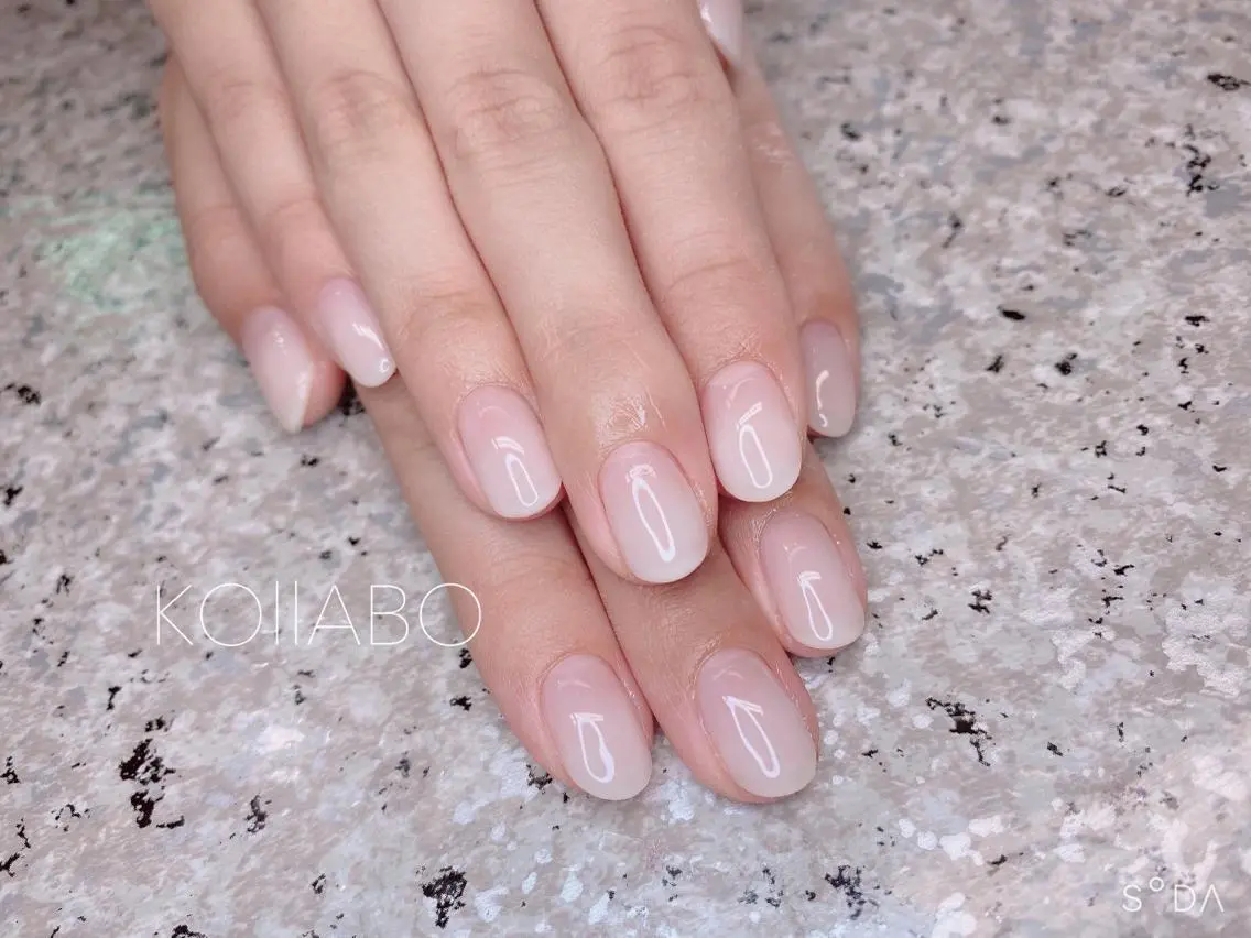 ネイル KOLLABO nailのネイルデザイン