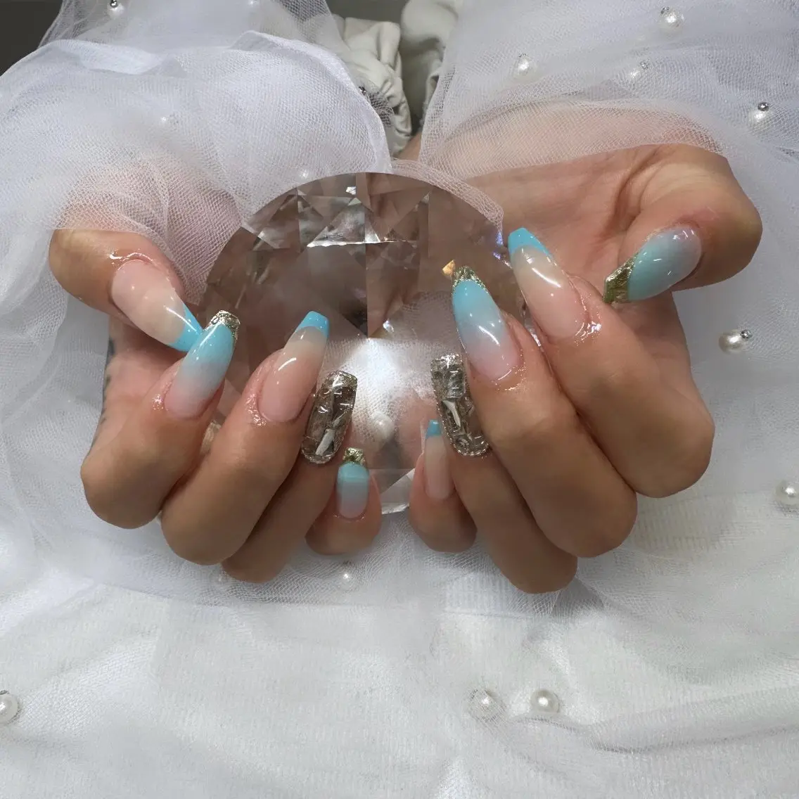 ネイル Laula🤍 ayakaのネイルデザイン