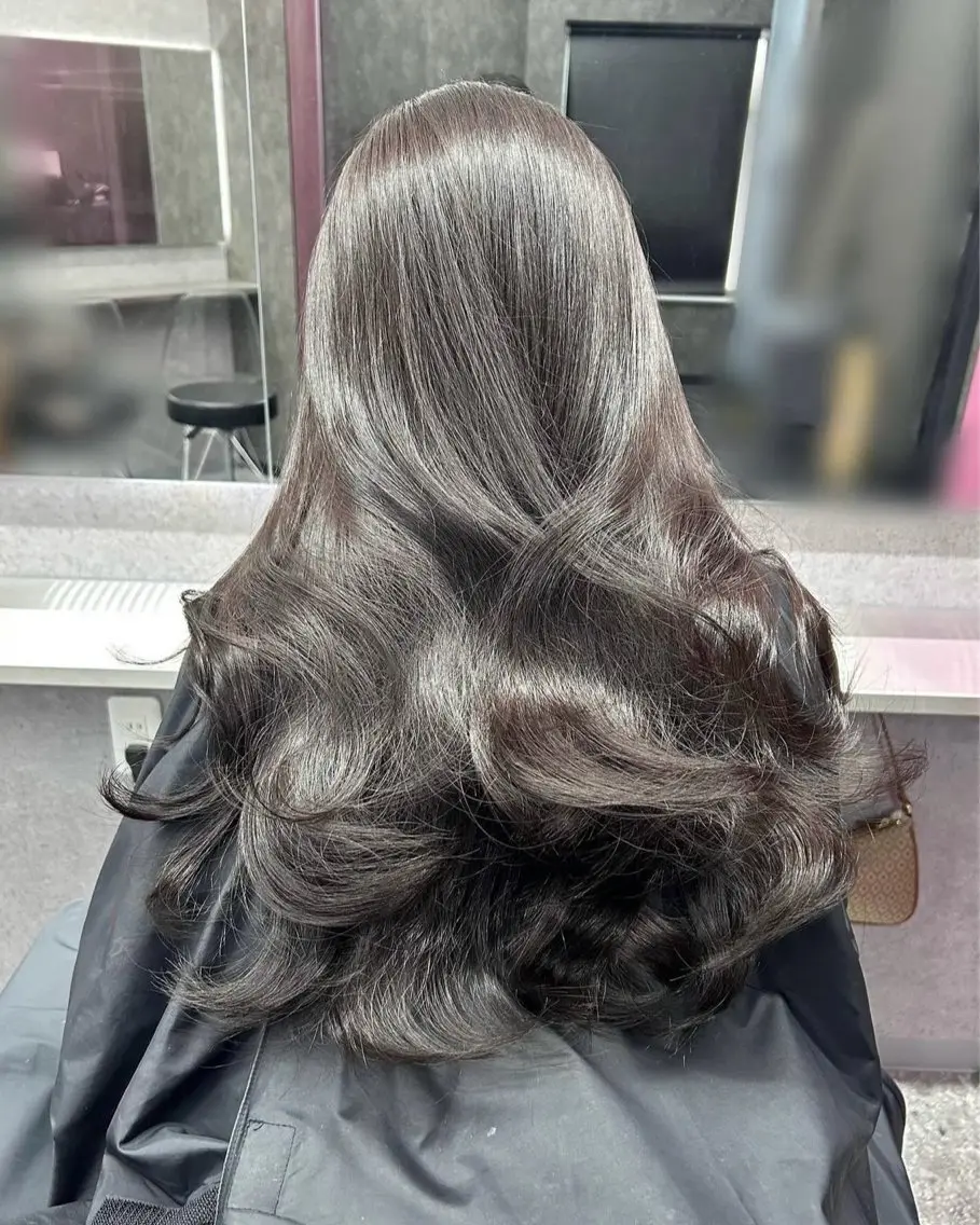 カラー グレージュ nanaka 🤍韓国ワンホンヘアのヘアスタイル