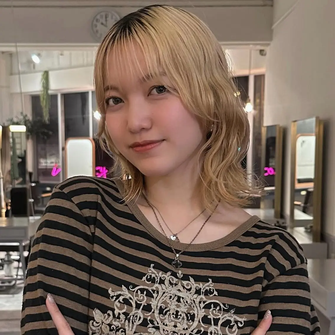 ミディアム siki /akariのヘアスタイル