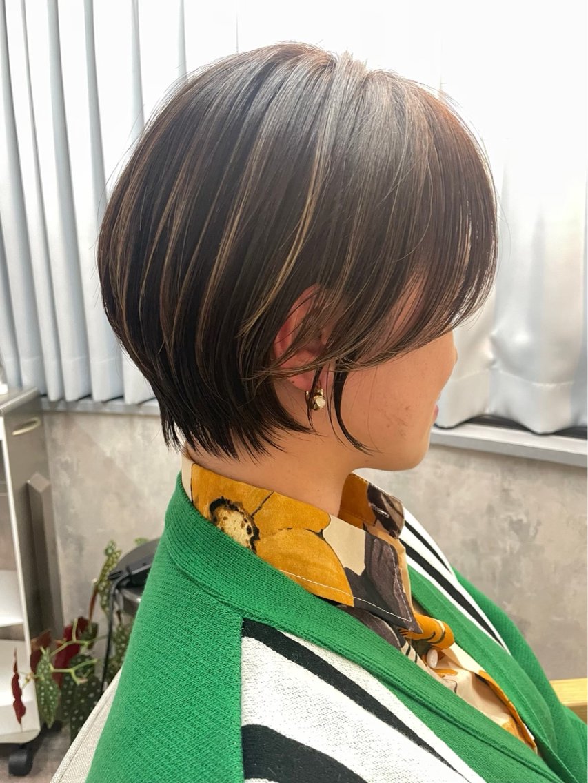 ショート ゆだい ワンカラー✨ カット✂️のヘアスタイル