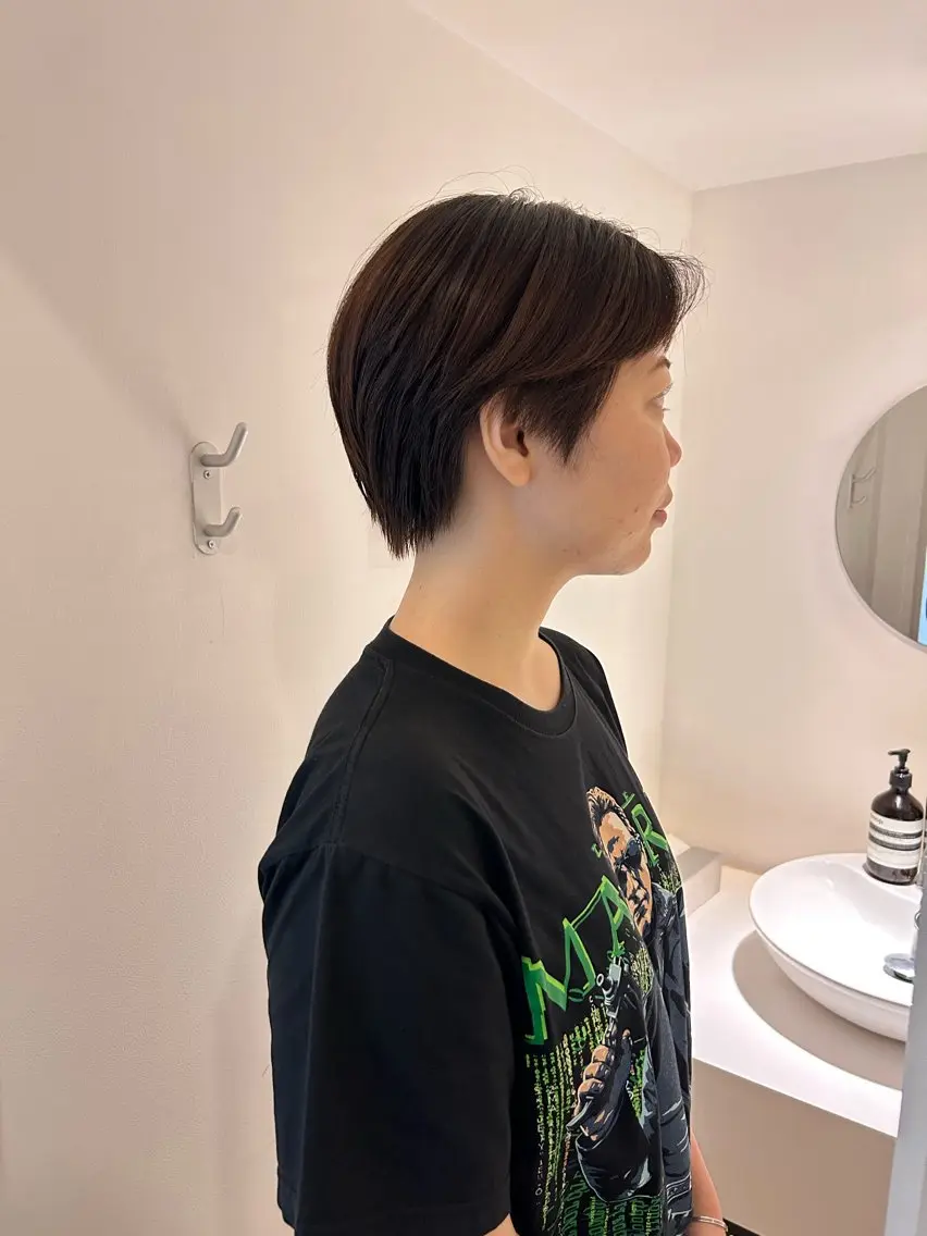 ショート かがやしづ ⭐️ベージュのヘアスタイル