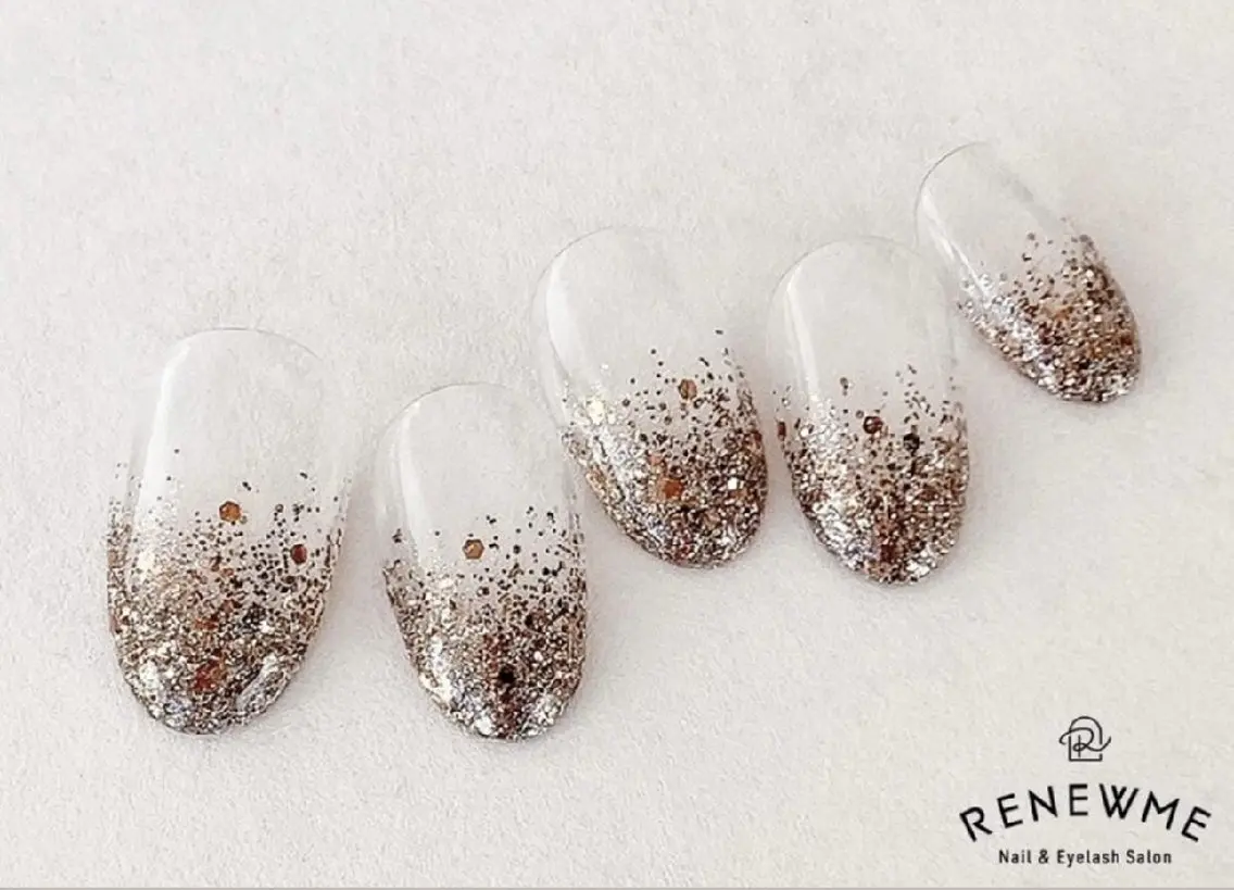 【オフあり】💅グラデーション💅（カラーorラメ)の写真