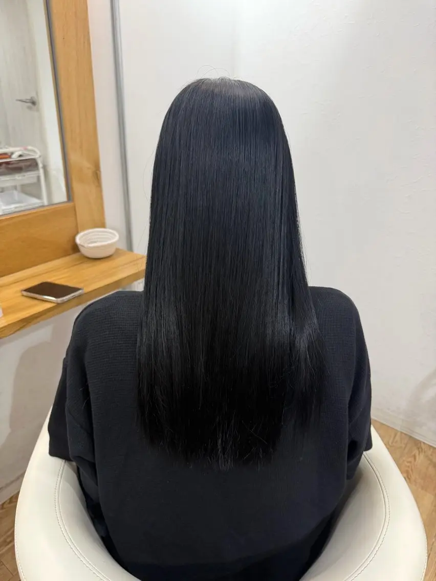 ロング 酸性ストレート 縮毛矯正 松本 柚希のヘアスタイル