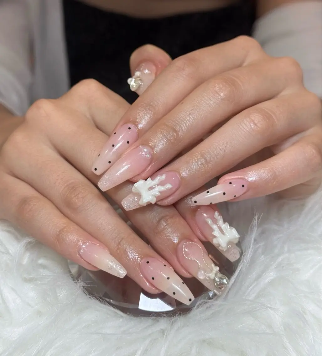 ネイル ハンドネイル Anmi Nail 新宿のネイルデザイン