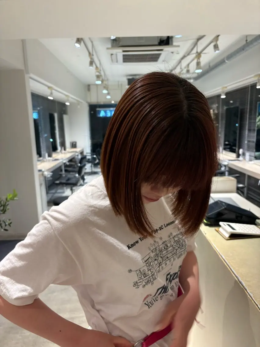 ミディアム ヘアカラー SHEA /縮毛矯正 イソダハルカのヘアスタイル