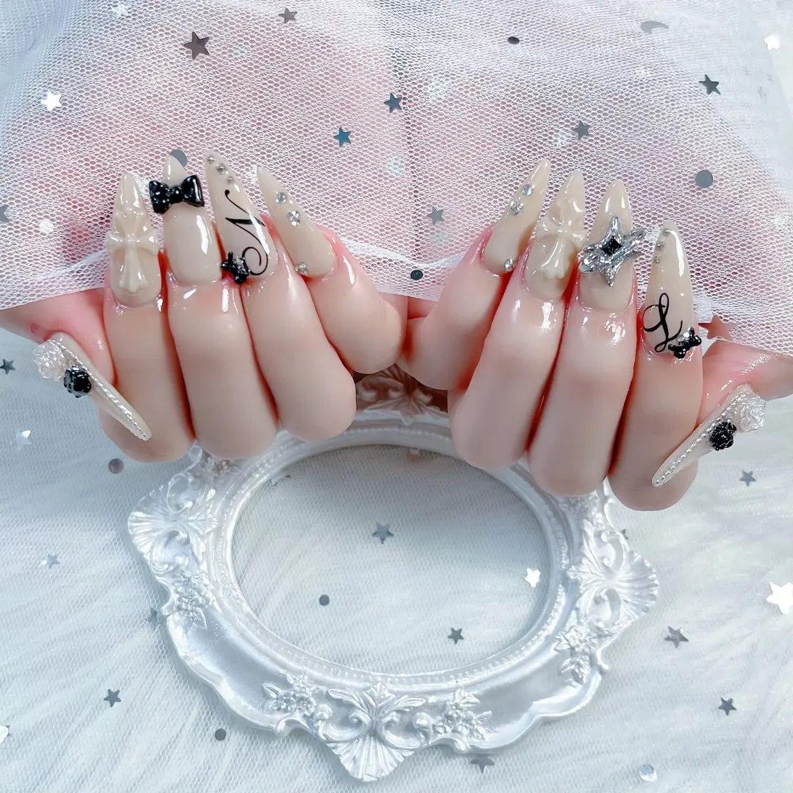ネイル HIN NAILのネイルデザイン