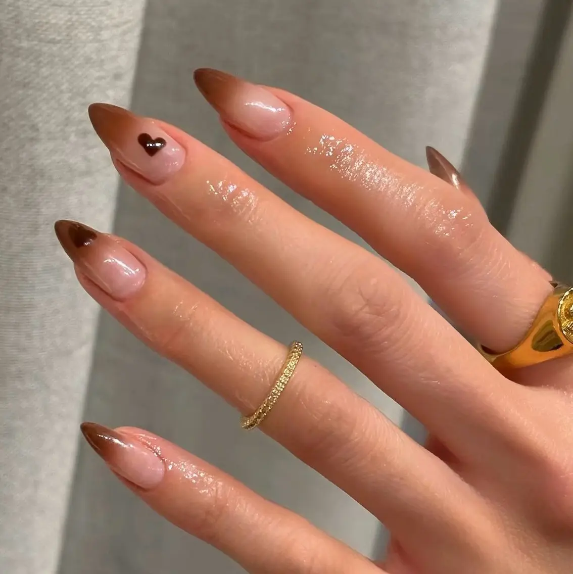 ネイル フラワーネイル フレンチネイル ジェルネイル ガラスフレンチ ハート ハンドネイル ハンドケア BabyYouMi nailのネイルデザイン
