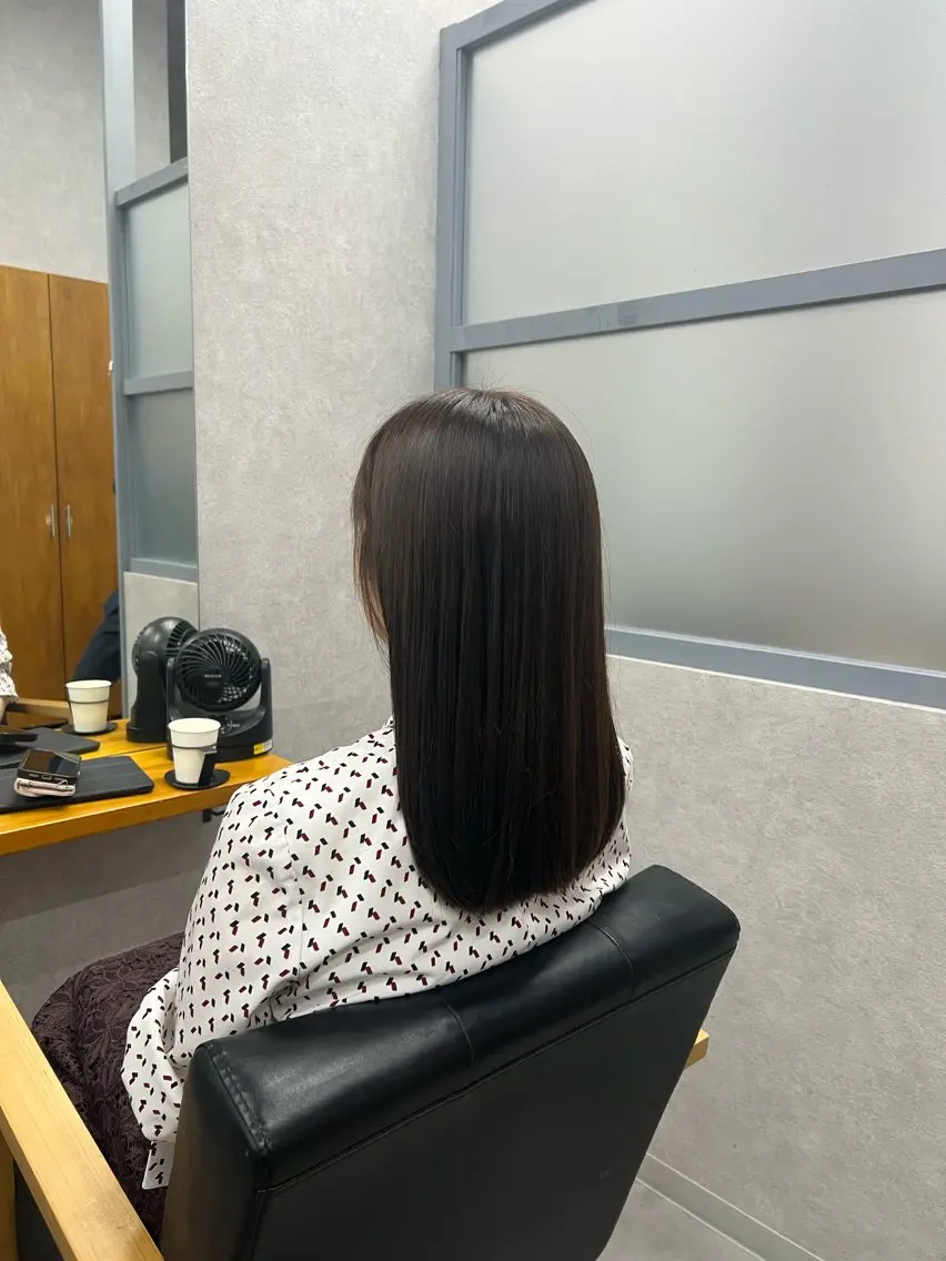 セミロング カラー さいとう いぶきのヘアスタイル