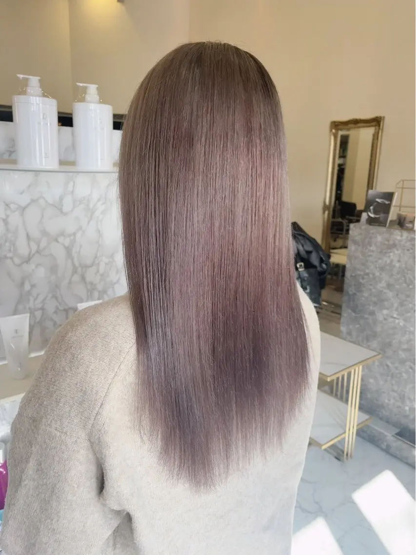 ロング カット ヘアカラー トリートメント 💎JADE GRACE💎のヘアスタイル