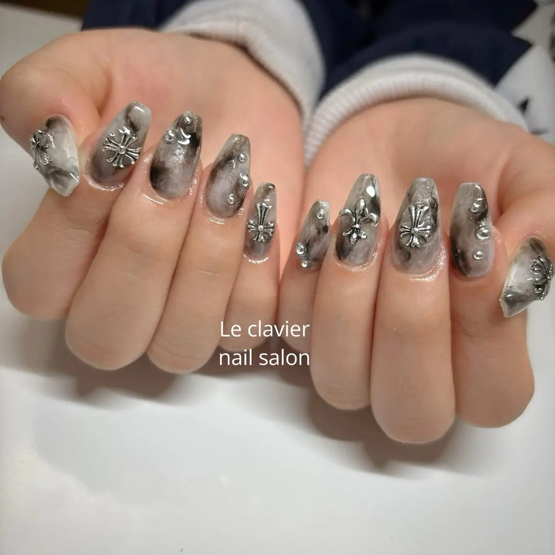 ネイル アートネイル 長さ出し ジェルネイル パラジェル スカルプネイル Mina Nailのネイルデザイン