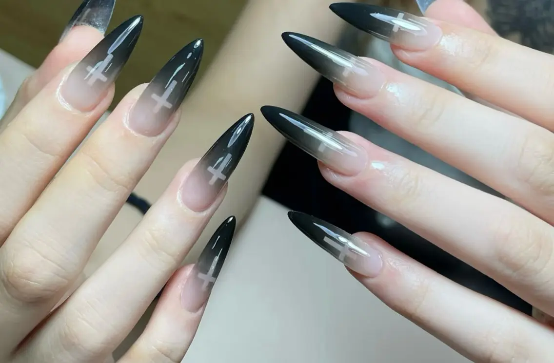ネイル ハンドネイル Dione Nail きよみのネイルデザイン