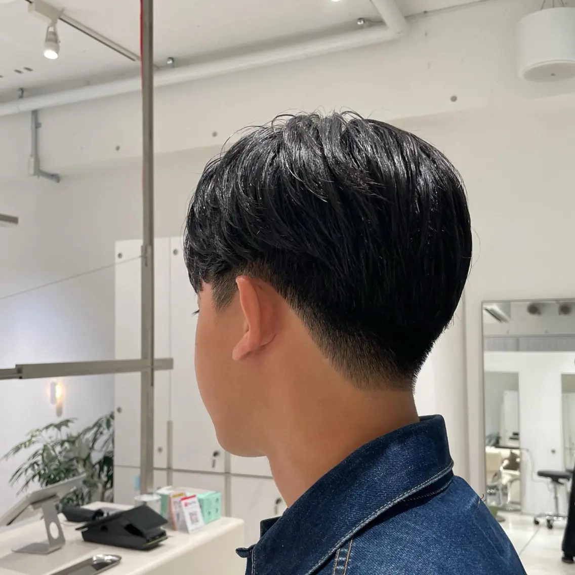 ショート メンズ ブリ—チ🎨パ—マ 🌿表参道ちえ🌿のヘアスタイル