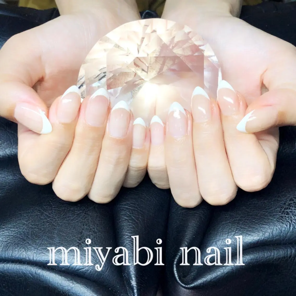 ネイル フレンチネイル ジェルネイル ホワイト ハンドネイル miyabi nail 桂川駅近くのネイルデザイン