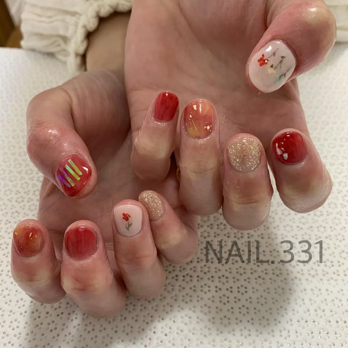 ネイル アートネイル オーロラネイル クリアネイル フラッシュネイル フラワーネイル Nail 331のネイルデザイン