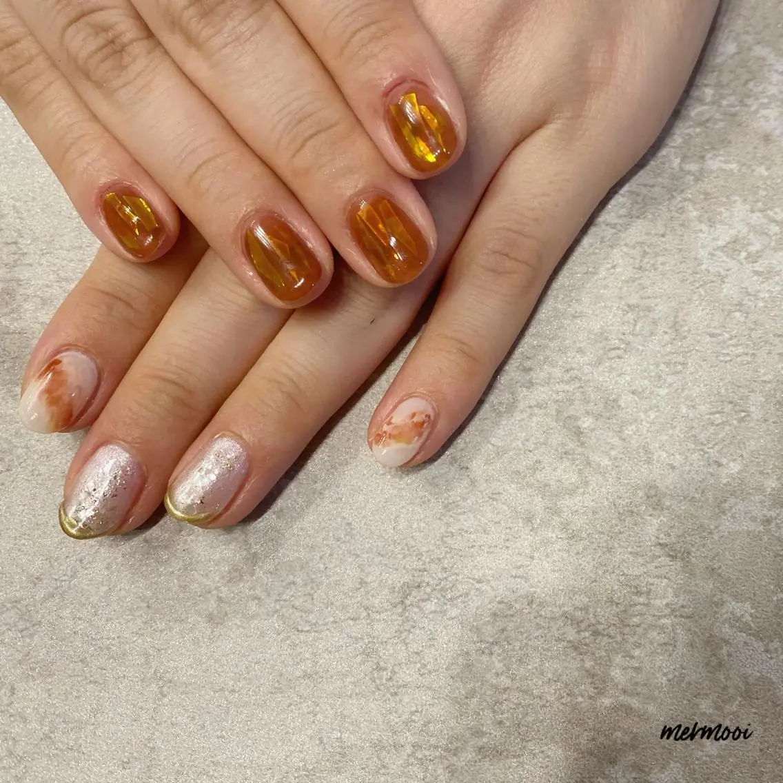 ネイル オーロラネイル ブラウン ジェルネイル ラメ(グリッター) ミラーネイル mermooi nailのネイルデザイン