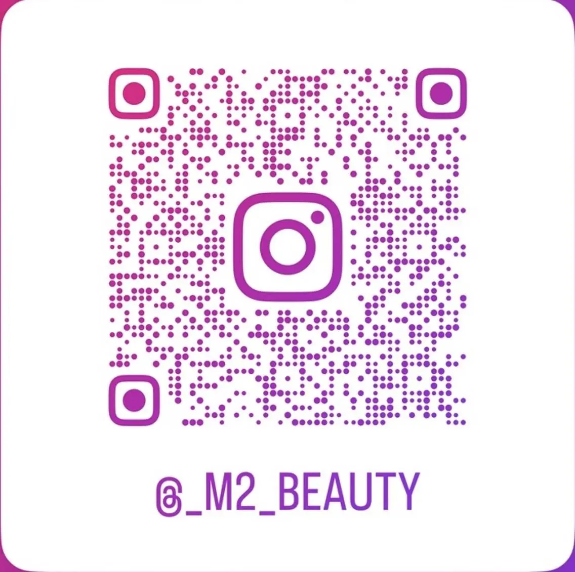 ネイル M2 BEAUTY サロンのネイルデザイン