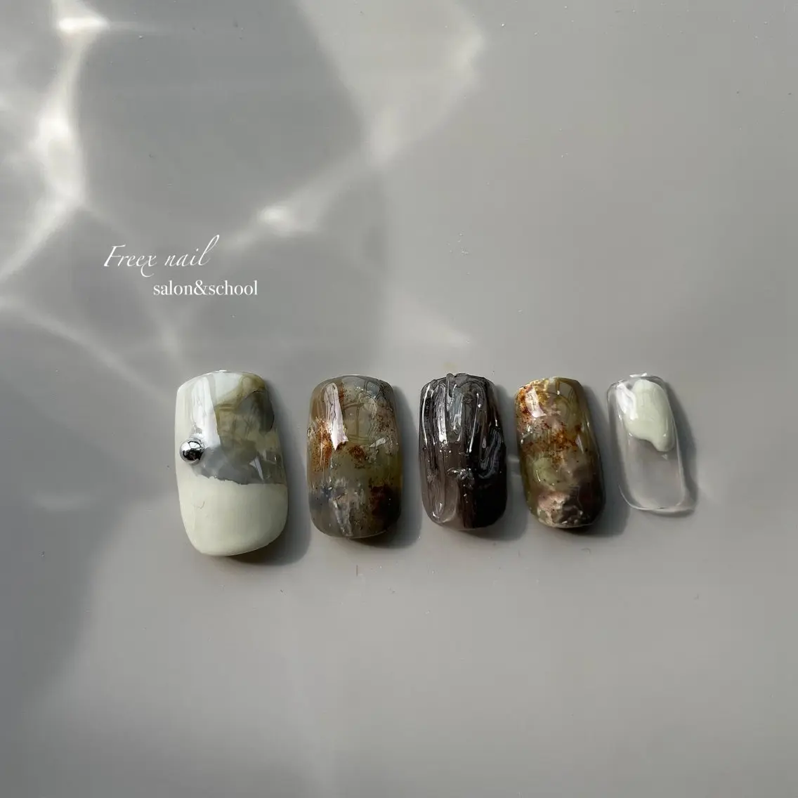 ネイル ハンドネイル ハンドケア freex nail /ニュアンス/個性派のネイルデザイン