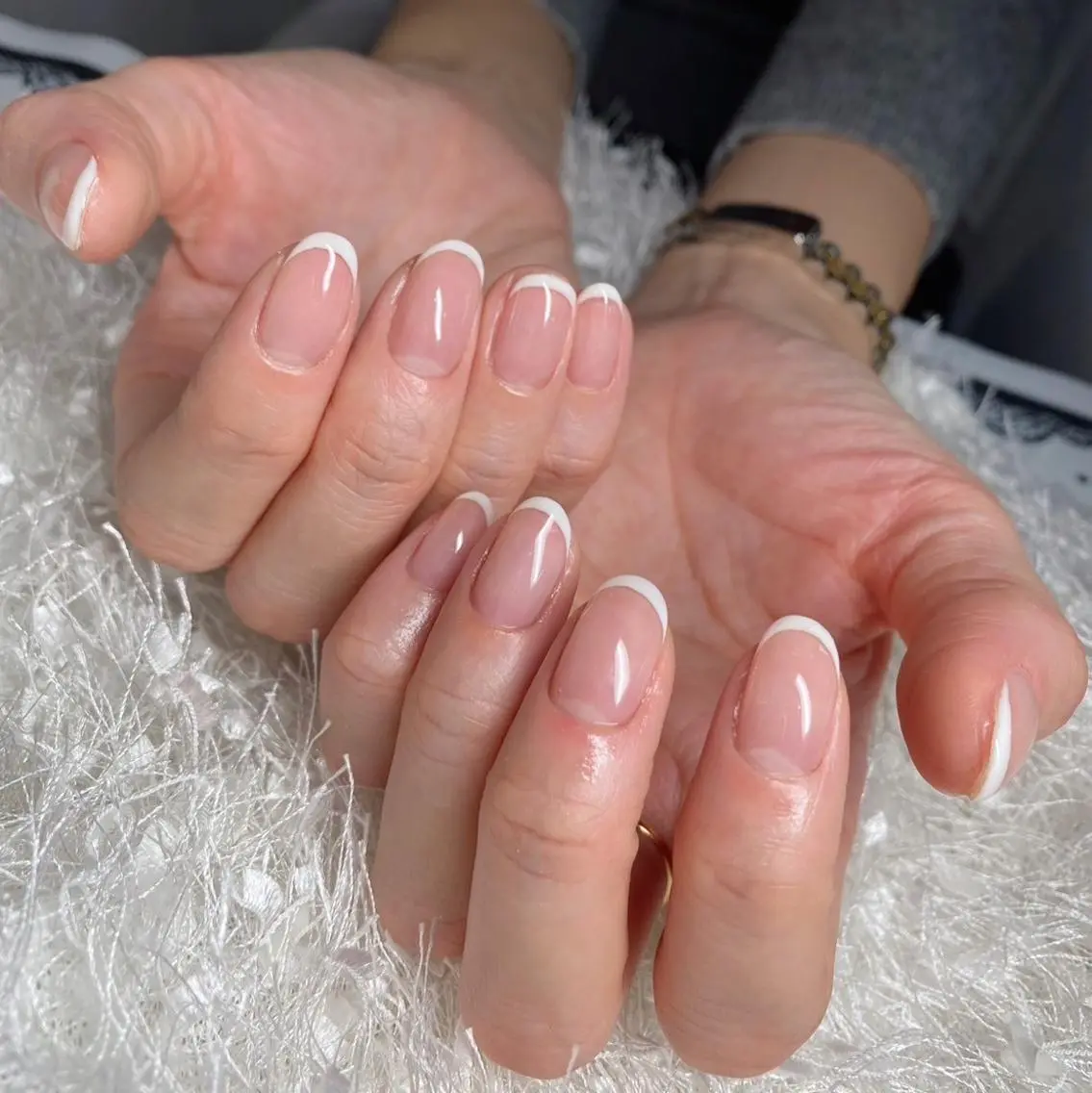 ネイル 長さ出し フレンチネイル ジェルネイル グラデーション 韓国ネイル ハンドネイル Nail&eye Belire 新宿のネイルデザイン
