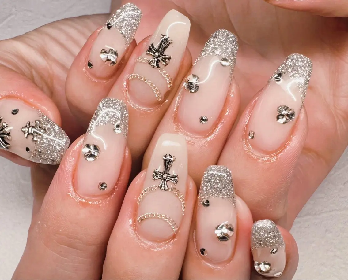 セミロング Nail Salon Celine柏店のネイルデザイン
