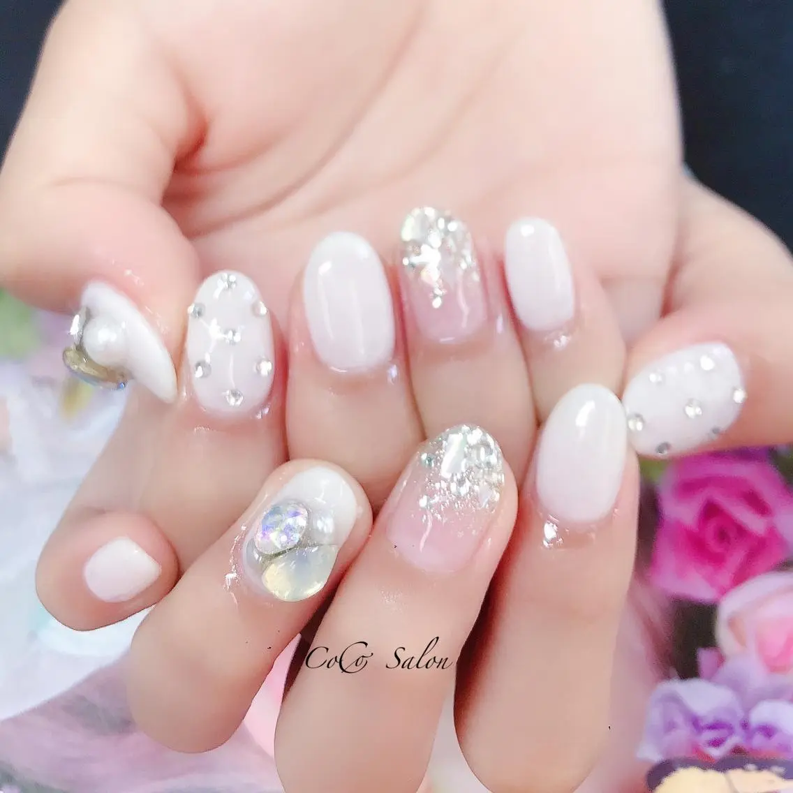 ネイル 長さ出し ジェルネイル グラデーション ハート ホログラムネイル CoCoSalon ネイル/まつ毛予約のネイルデザイン