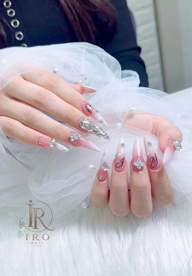 ネイル ハンドネイル luna lunaのネイルデザイン