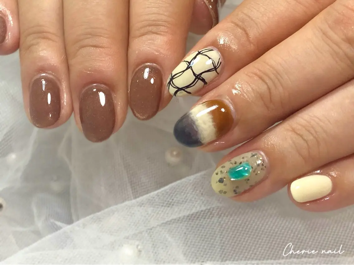ネイル ブラウン ジェルネイル マグネットネイル ニュアンスネイル ハンドネイル Cherienail yunaのネイルデザイン