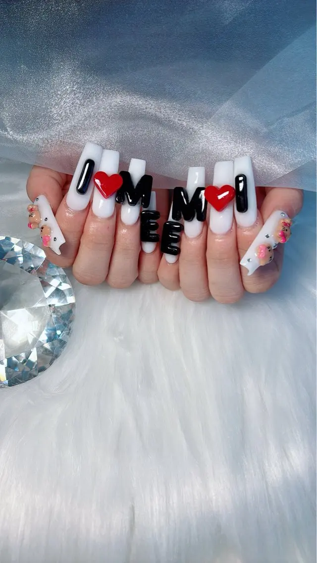 ネイル ハンドネイル Kayo 💅のネイルデザイン