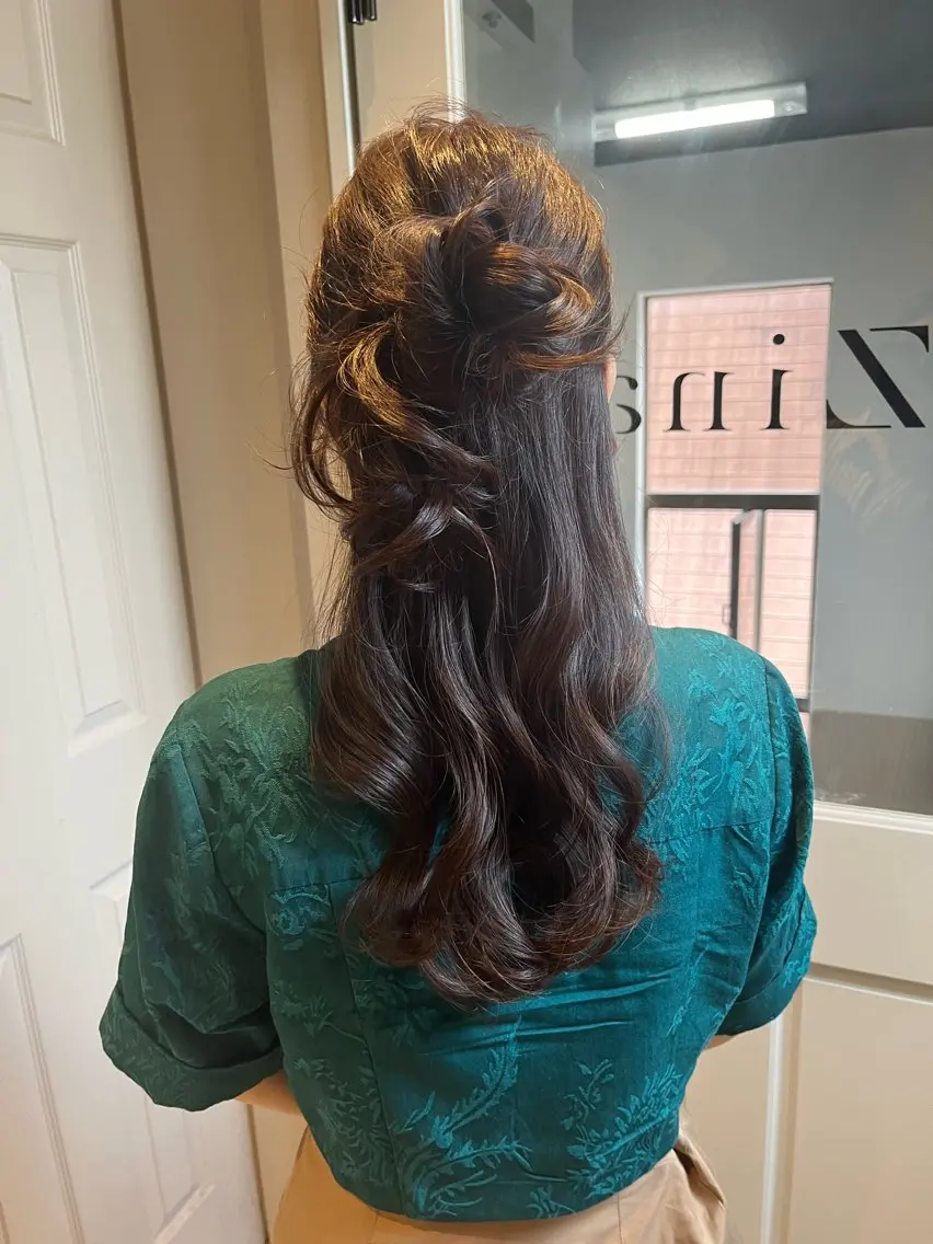 ケアカラー(Lowトリートメント付き)＋簡単アレンジ🐥🔥の写真