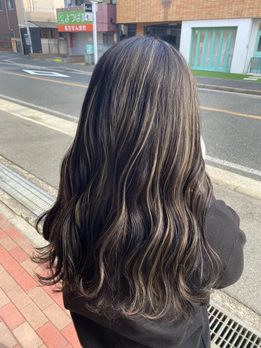 ロング slow✂︎ 矢野芹奈のヘアスタイル