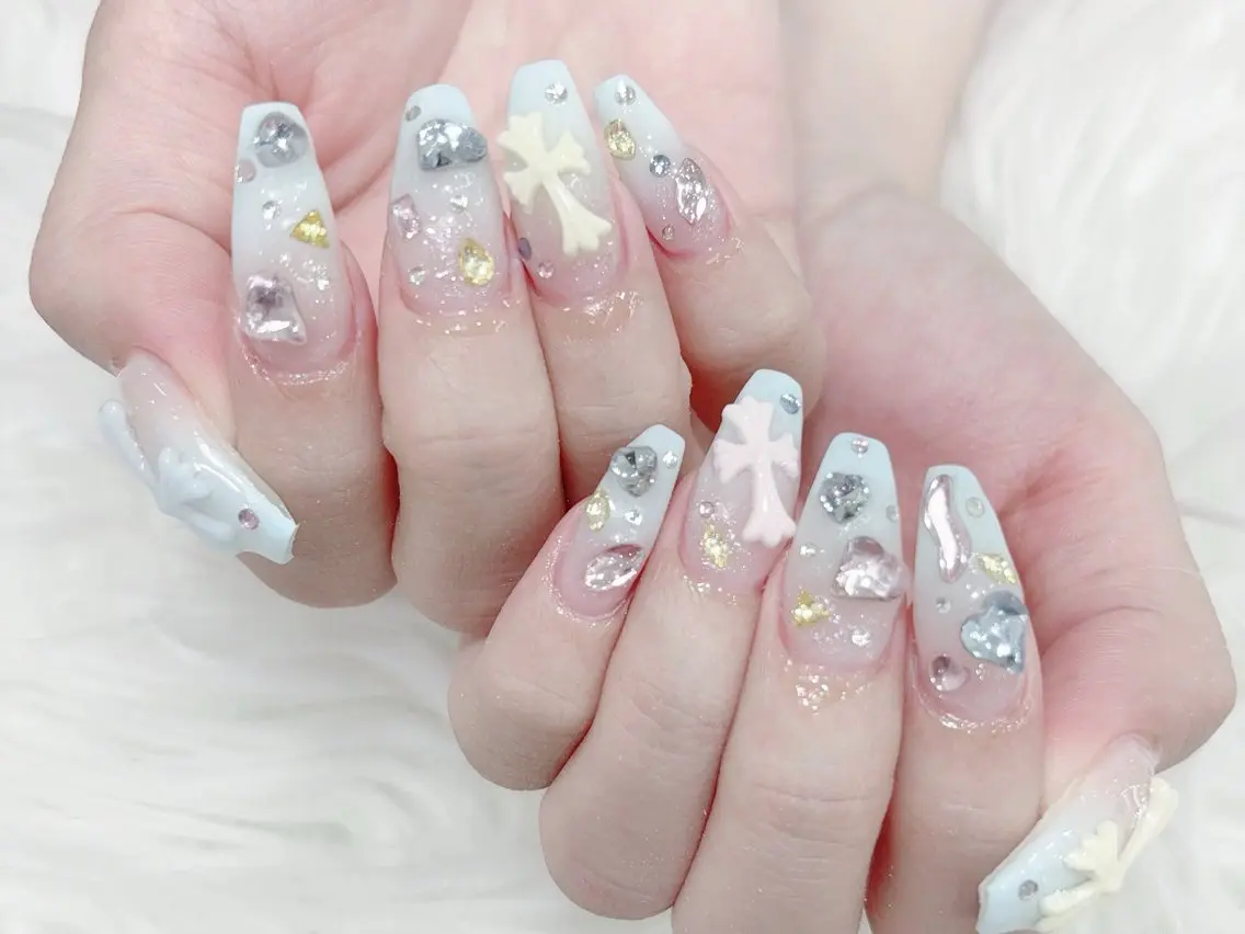 ネイル 成人式 大理石ネイル(マーブル) 持ち込み ネイルチップ 冬ネイル ハンドネイル MoMoA Nail ネイル長さ出し専門店のネイルデザイン