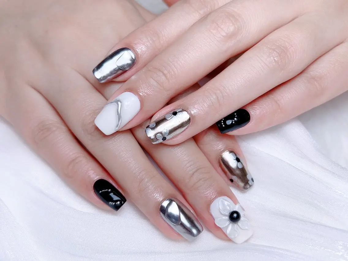 ネイル M🌷nail 長さだし専門店のネイルデザイン
