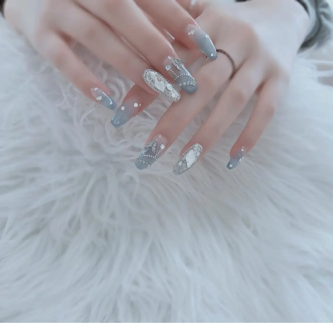 ネイル ESPOIR Ｎのネイルデザイン