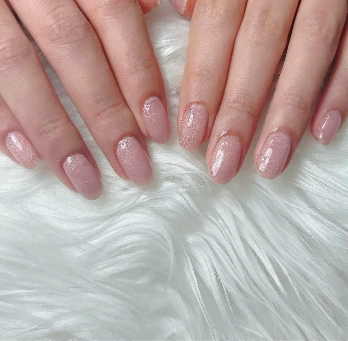 ネイル キラキラネイル ラメ(グリッター) マグネットネイル ワンカラーネイル ピンク LittleMimi Nails安土のネイルデザイン