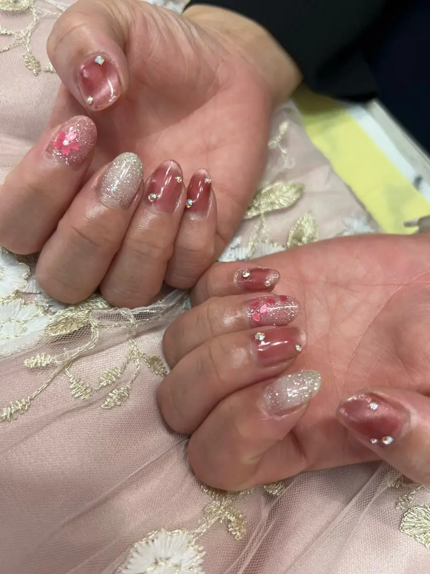 ネイル 桜ネイル 春ネイル Luminous ⭐︎のネイルデザイン