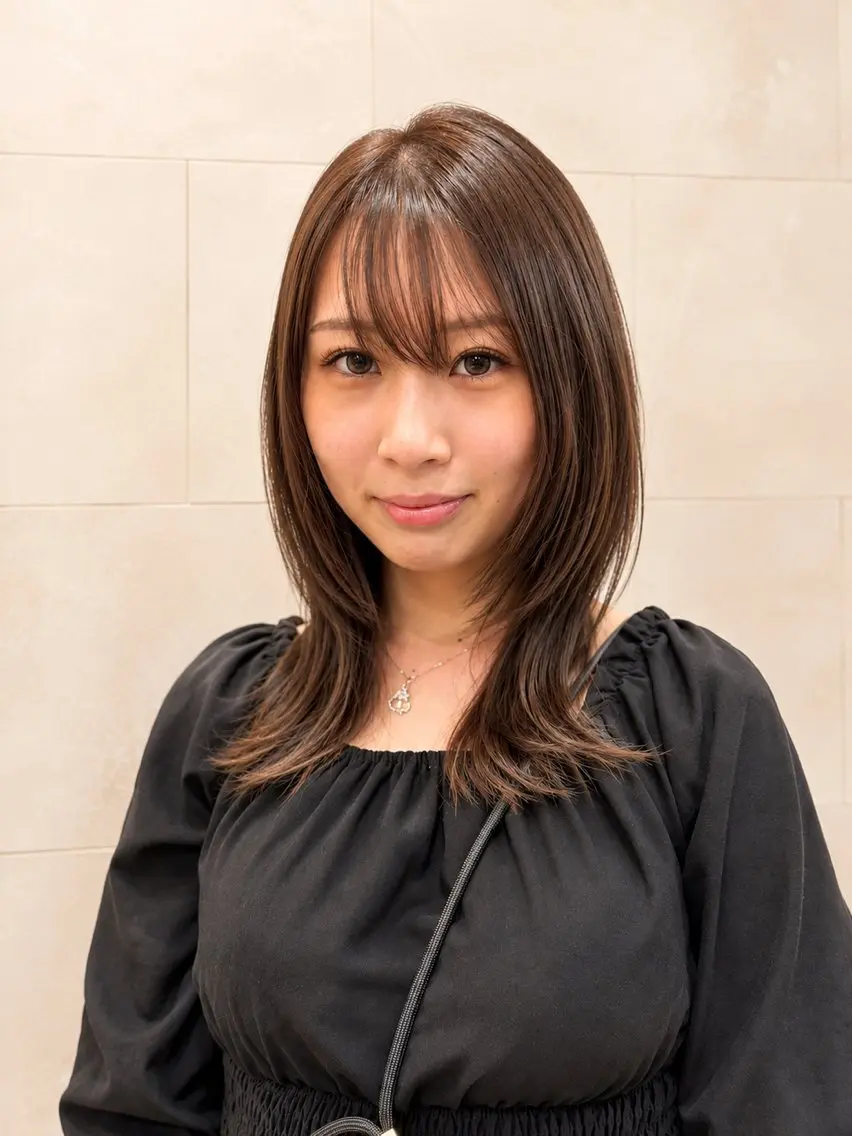 セミロング カラー カット ヘアカラー トリートメント 髪質改善/縮毛矯正 /レイヤーカット岡部のヘアスタイル