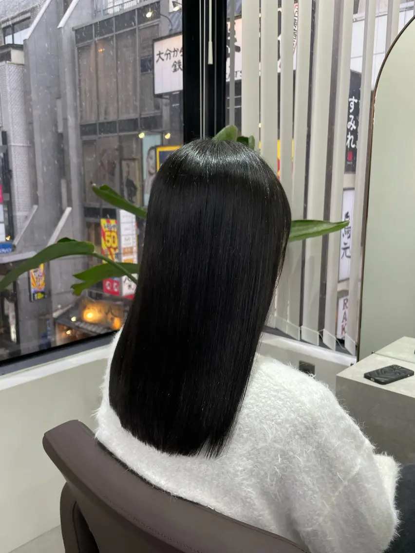 ロング カラー 川中 あいかのヘアスタイル